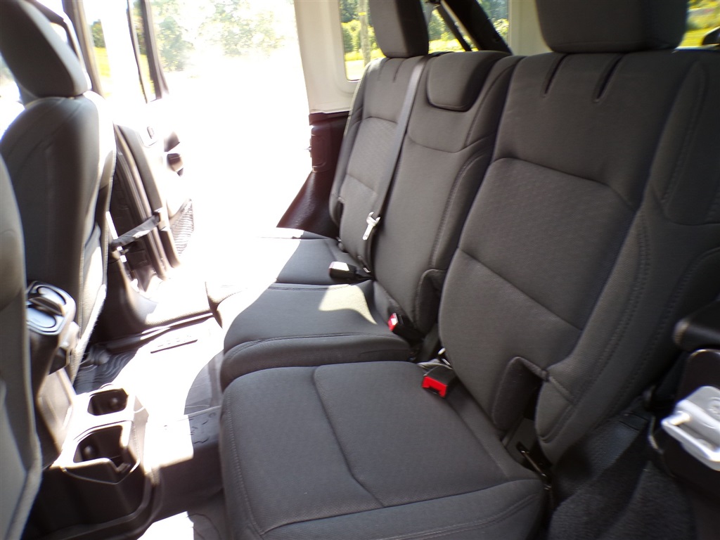 JEEPWRANGLER UNLIMITED WILLYS26