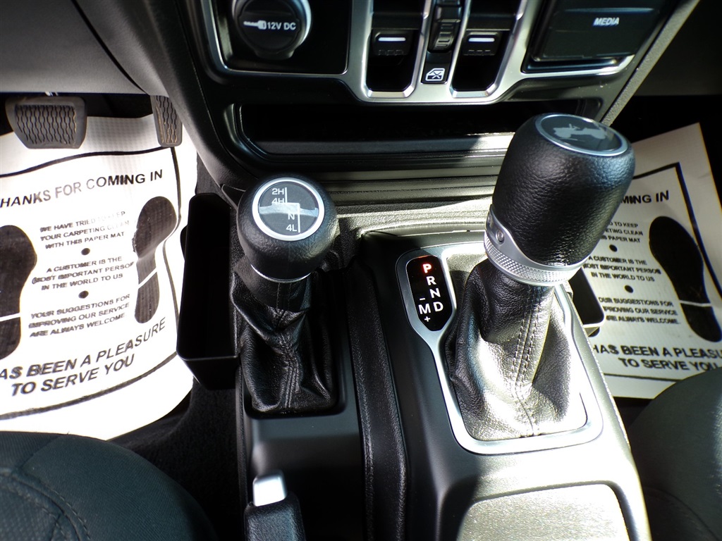 JEEPWRANGLER UNLIMITED WILLYS9