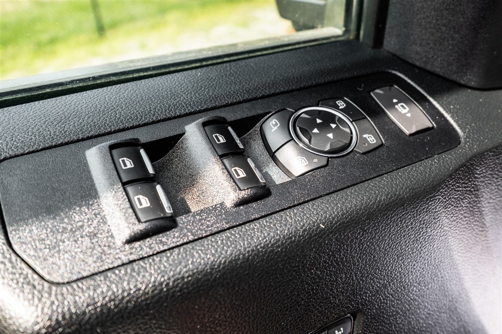 FordF250 SUPER DUTY LARIAT TREMOR15