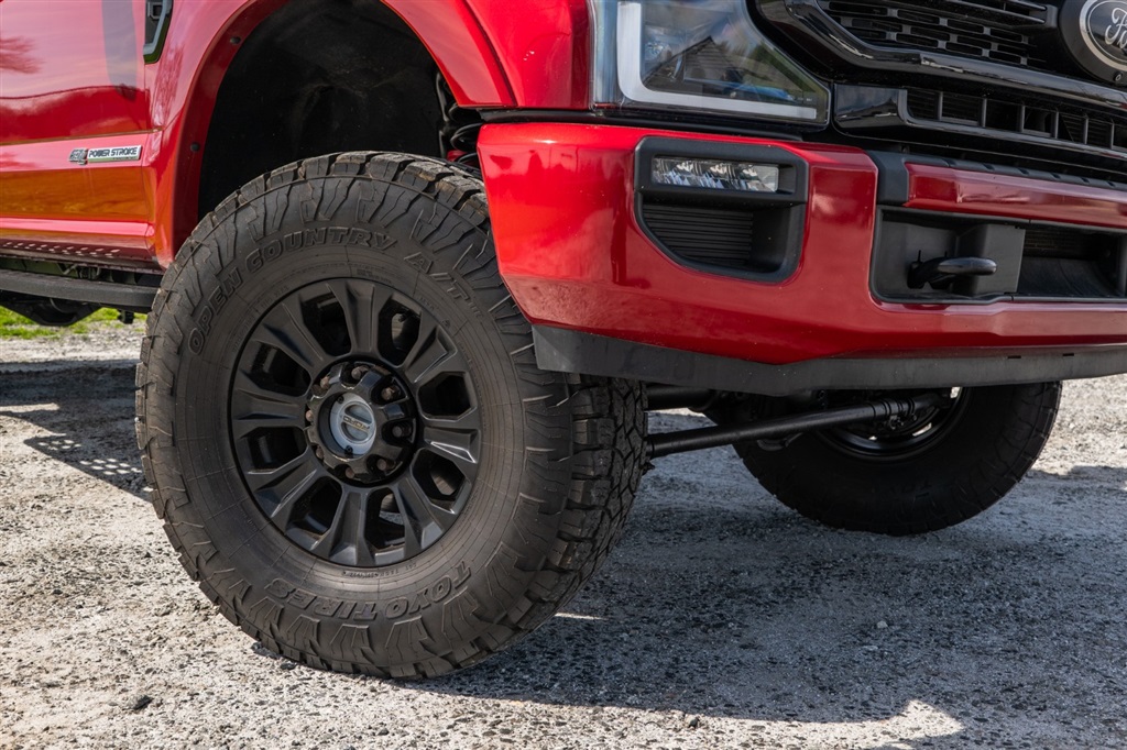 FordF250 SUPER DUTY LARIAT TREMOR2