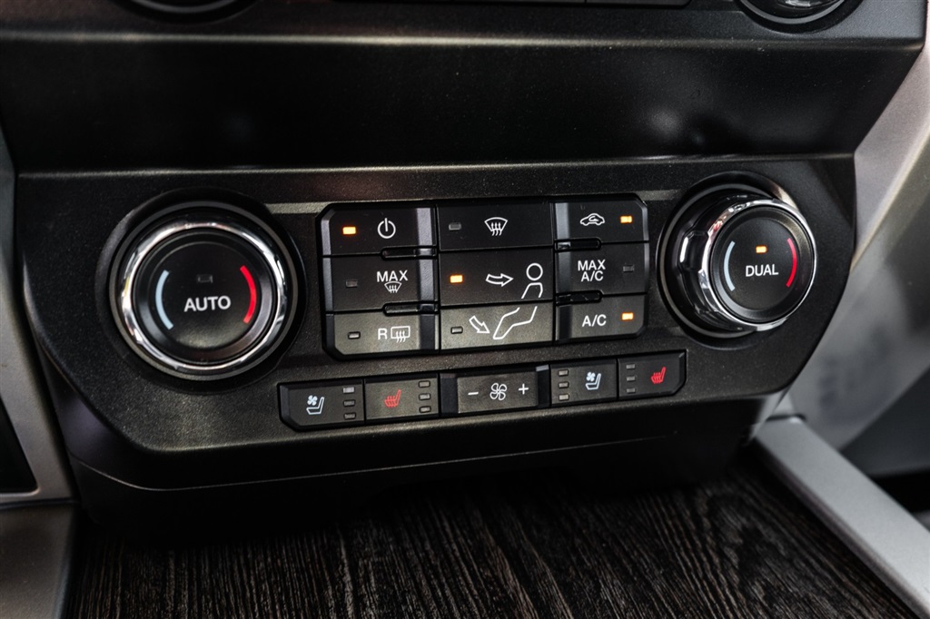 FordF250 SUPER DUTY LARIAT TREMOR21