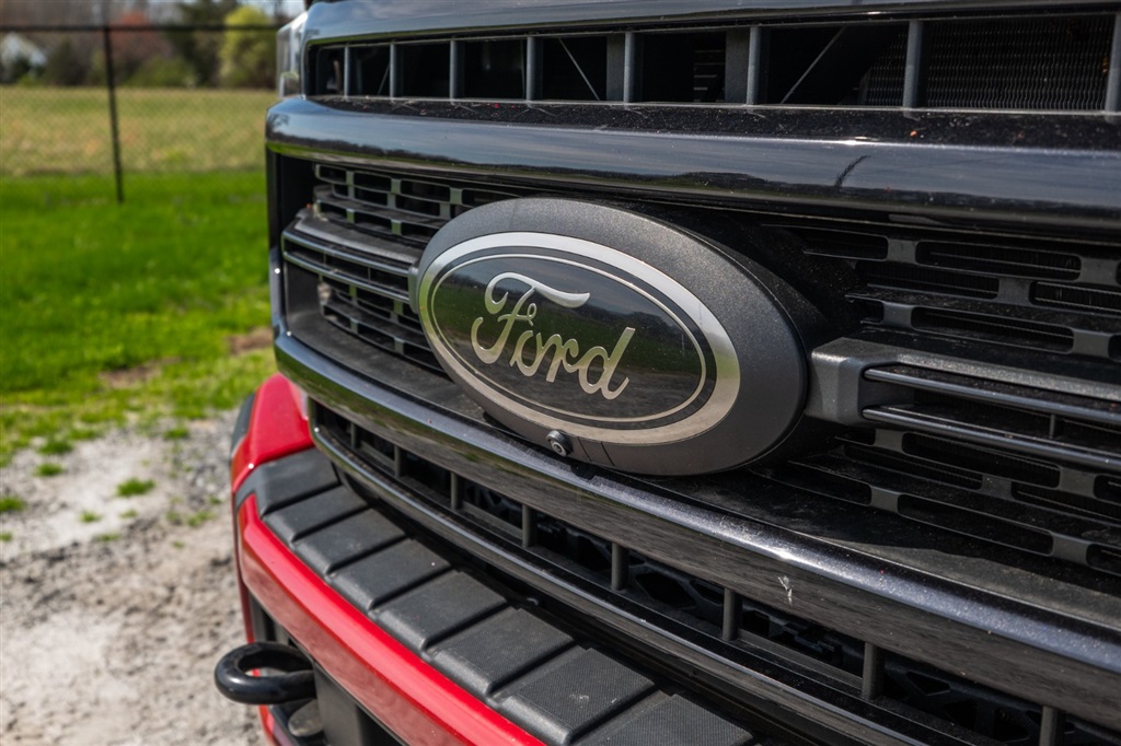 FordF250 SUPER DUTY LARIAT TREMOR5
