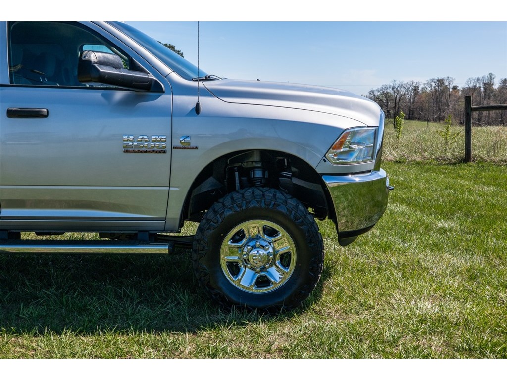 RAM2500 Tradesman Diesel 4WD17