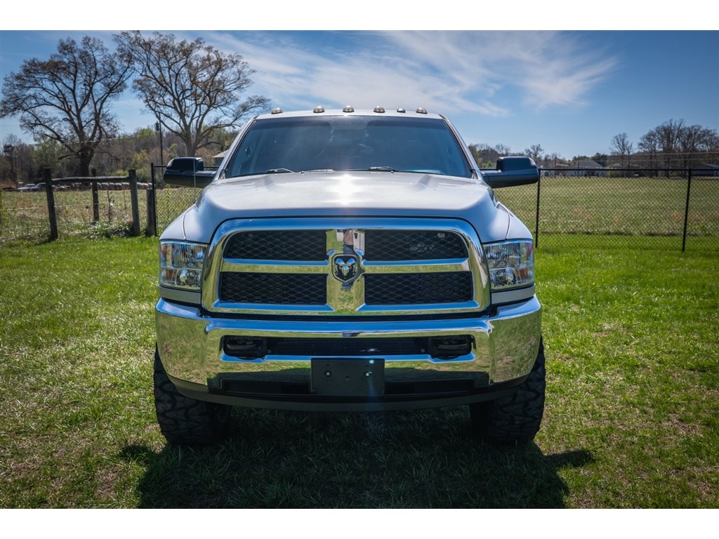 RAM2500 Tradesman Diesel 4WD3