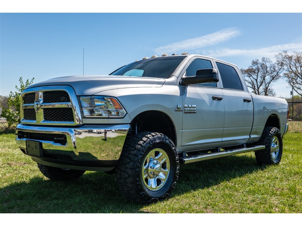 RAM2500 Tradesman Diesel 4WD4
