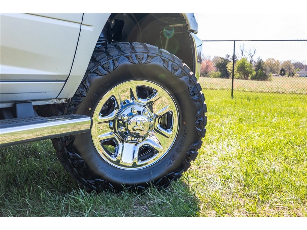 RAM2500 Tradesman Diesel 4WD8