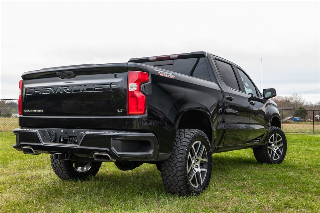ChevroletSilverado 1500 LT Trail Boss Crew Cab 4WD12