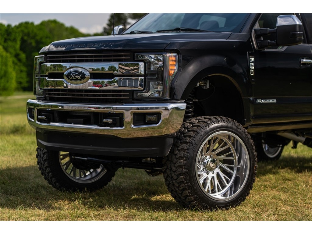 FordF-250 SD XLT Crew Cab 4WD2