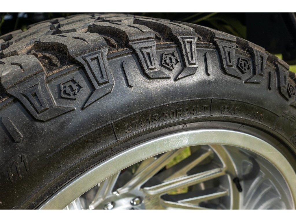 FordF-250 SD XLT Crew Cab 4WD31