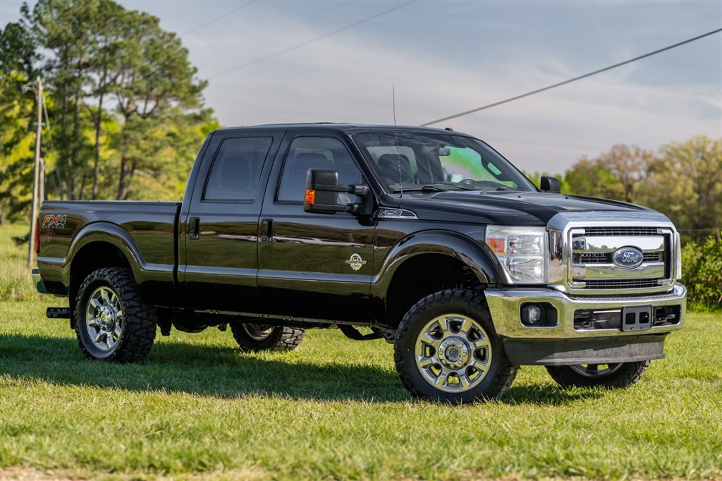 FordF-250 SD Lariat Crew Cab 4WD2