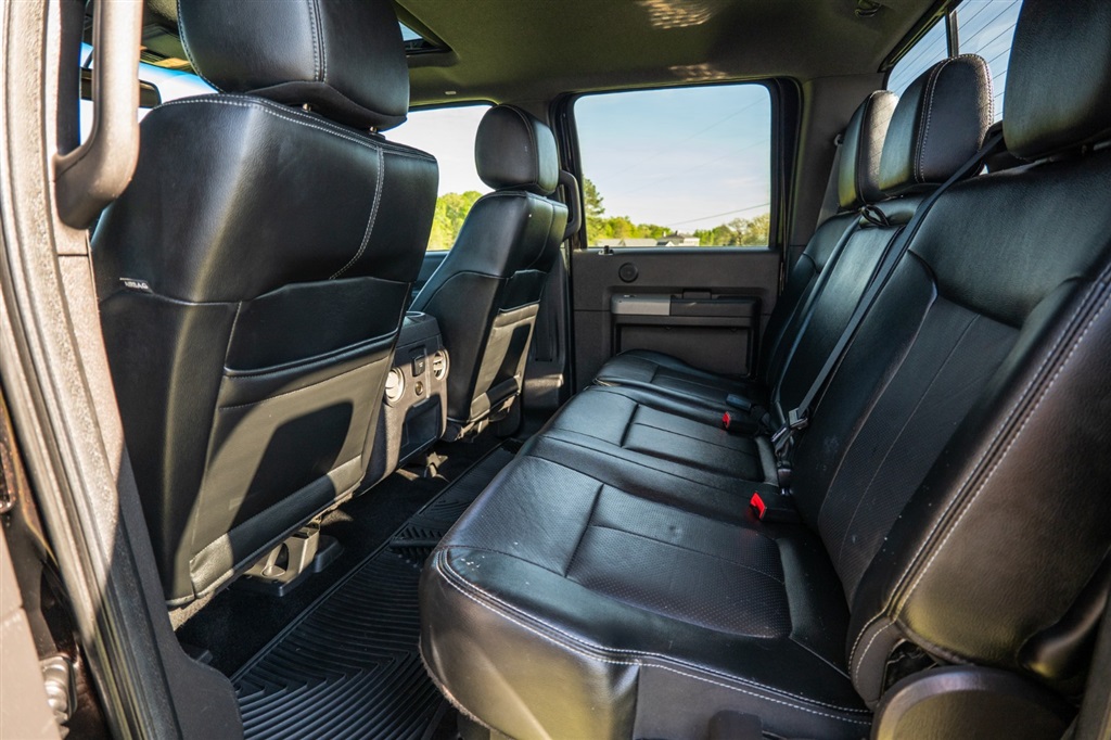 FordF-250 SD Lariat Crew Cab 4WD24