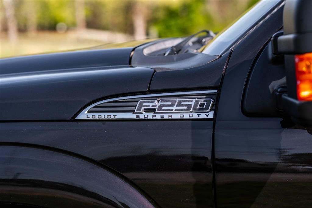 FordF-250 SD Lariat Crew Cab 4WD8
