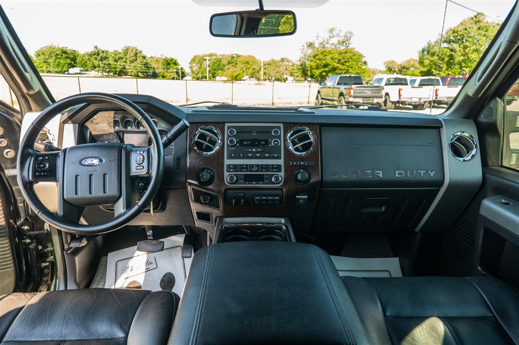 FordF-350 SD Lariat Crew Cab 4WD20