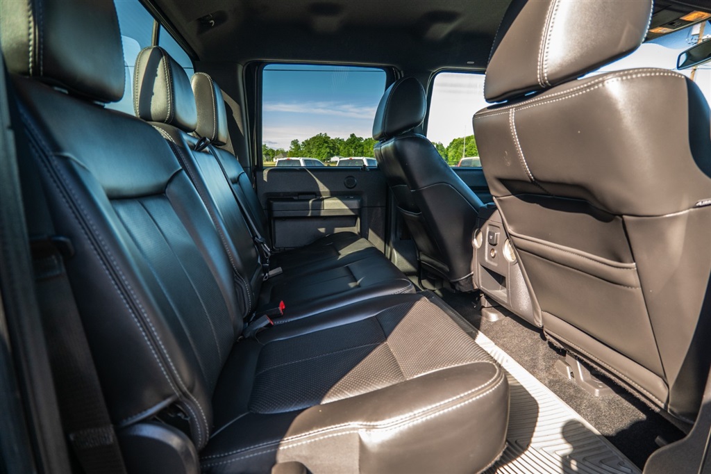 FordF-350 SD Lariat Crew Cab 4WD23