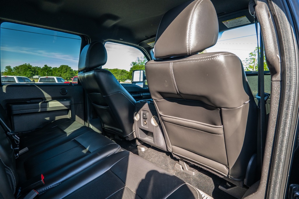 FordF-350 SD Lariat Crew Cab 4WD24