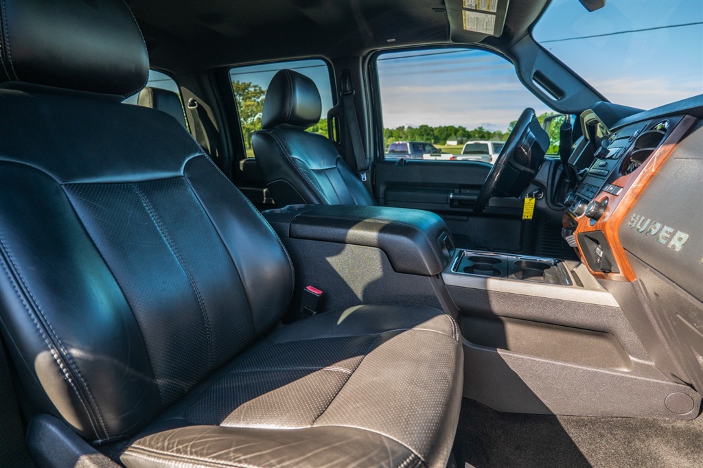 FordF-350 SD Lariat Crew Cab 4WD26