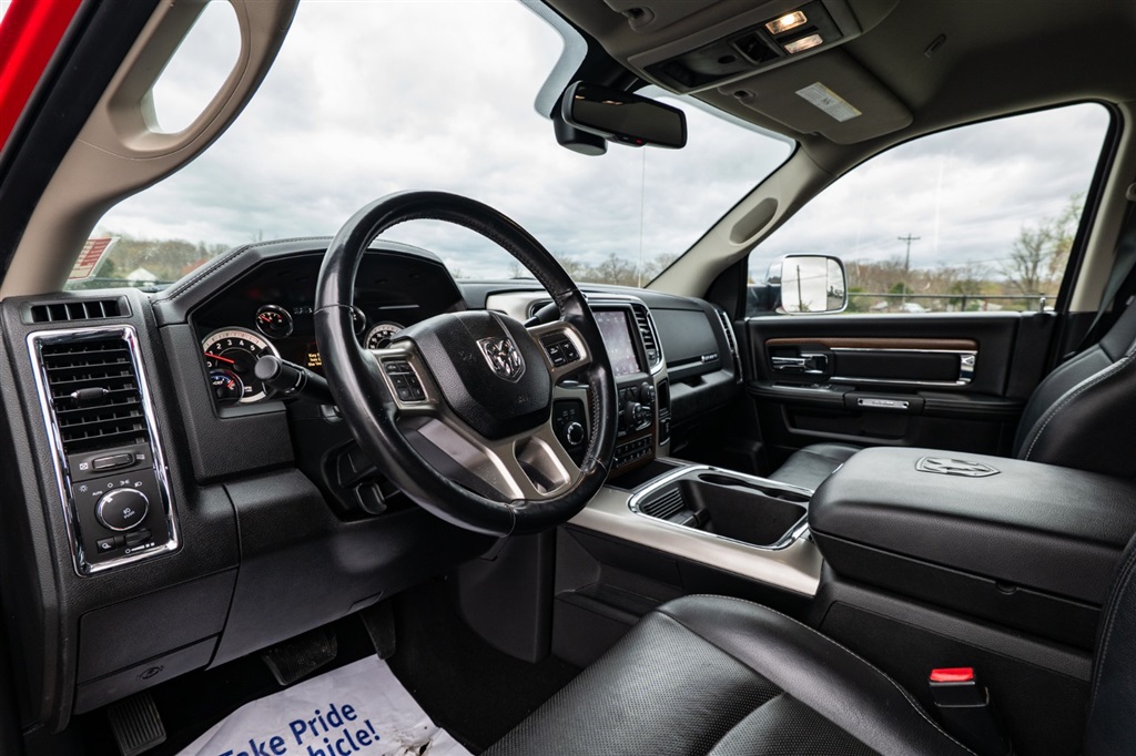 RAM2500 Laramie Crew Cab SWB 4WD12