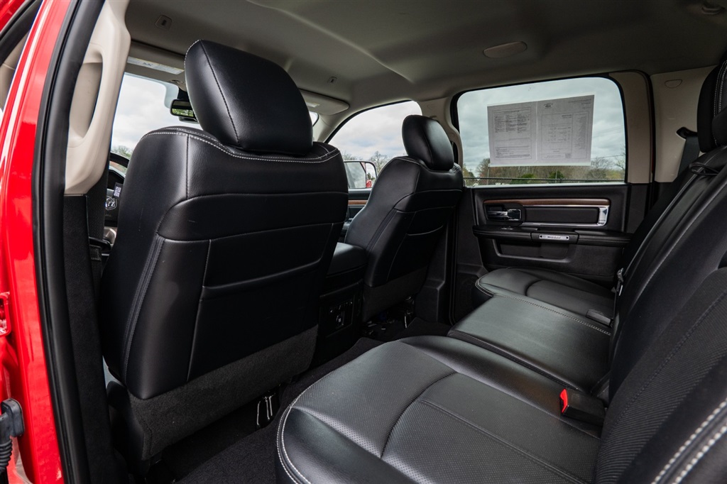RAM2500 Laramie Crew Cab SWB 4WD22