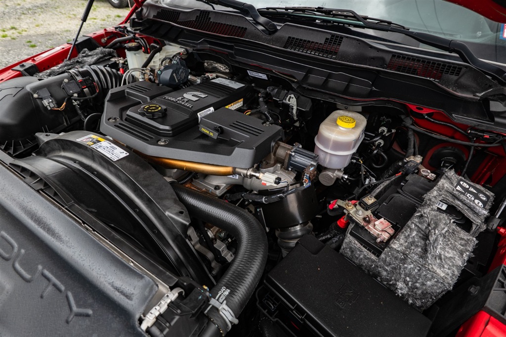 RAM2500 Laramie Crew Cab SWB 4WD36