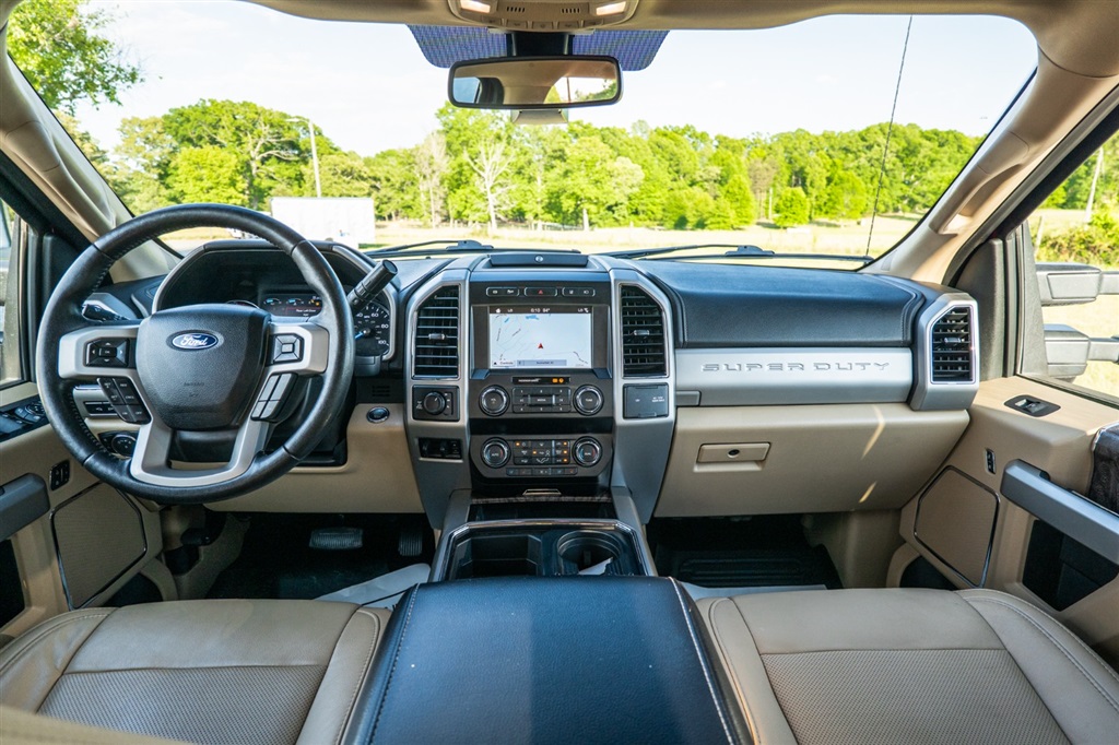 FordF-350 SD Lariat  Ultimate Crew Cab 4WD31
