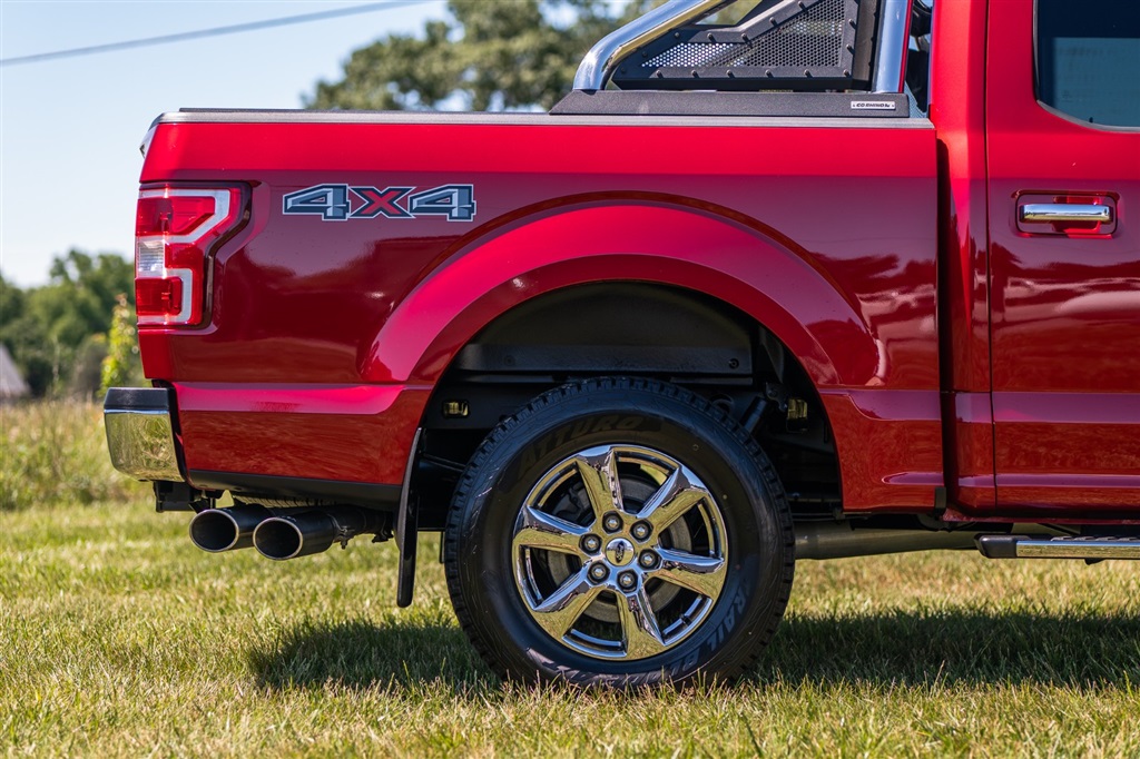 FordF-150 XLT SuperCrew 5.5-ft. Bed 4WD13