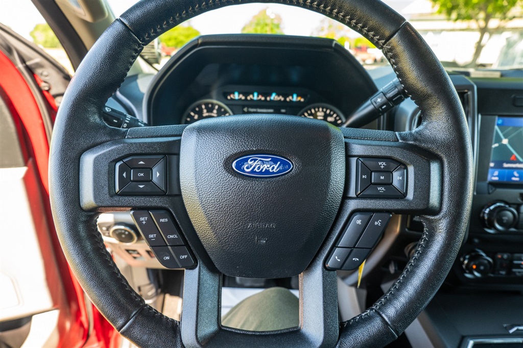 FordF-150 XLT SuperCrew 5.5-ft. Bed 4WD19