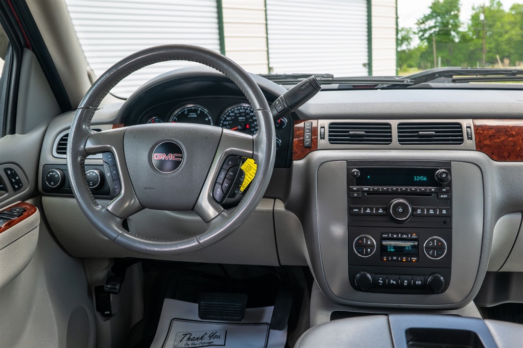 GMCSierra 3500HD SLT Crew Cab 4WD27