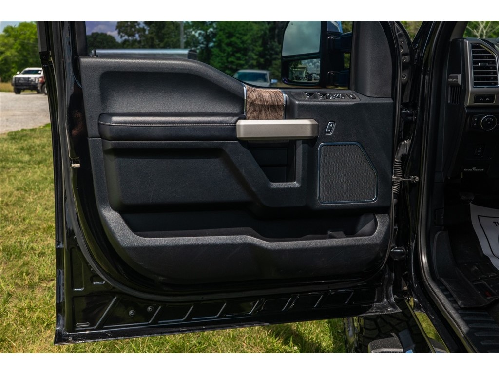 FordF-250 SD Lariat Crew Cab 4WD15