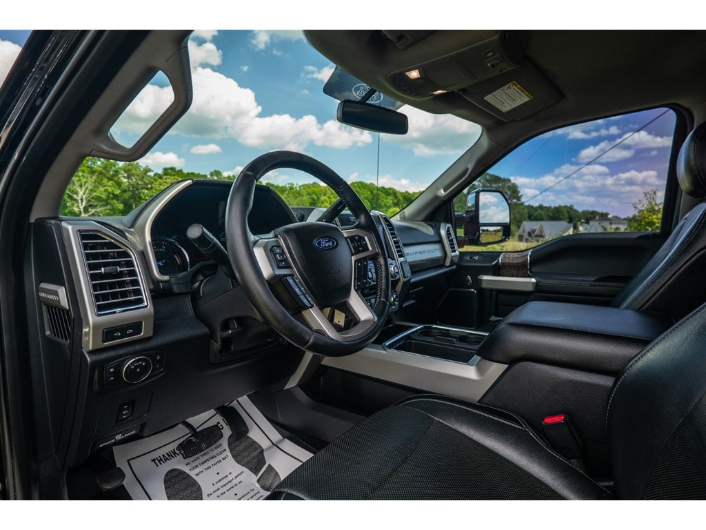 FordF-250 SD Lariat Crew Cab 4WD17
