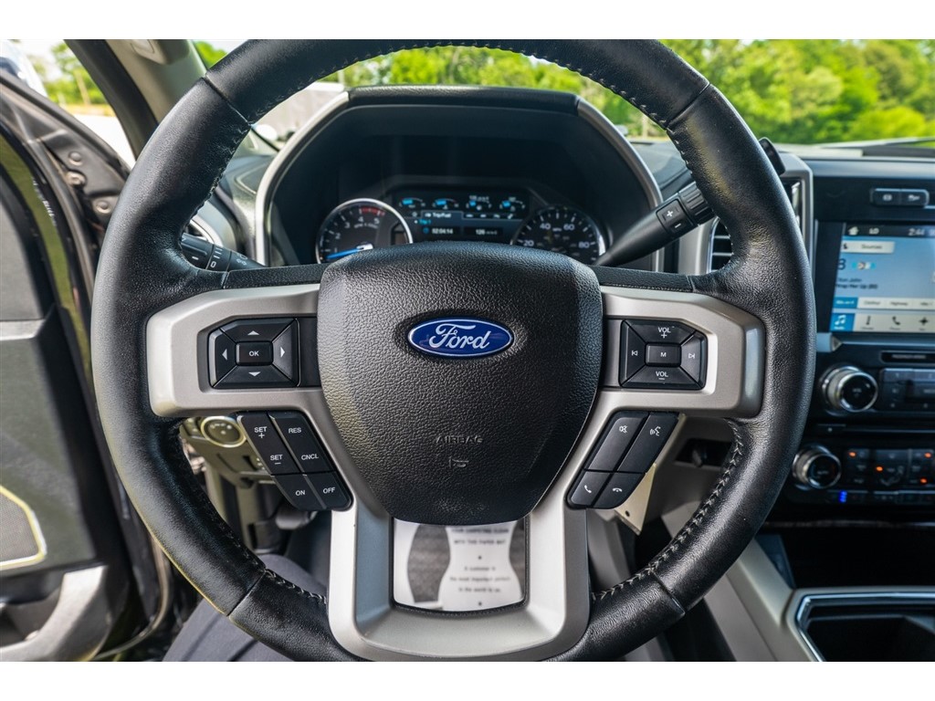 FordF-250 SD Lariat Crew Cab 4WD23