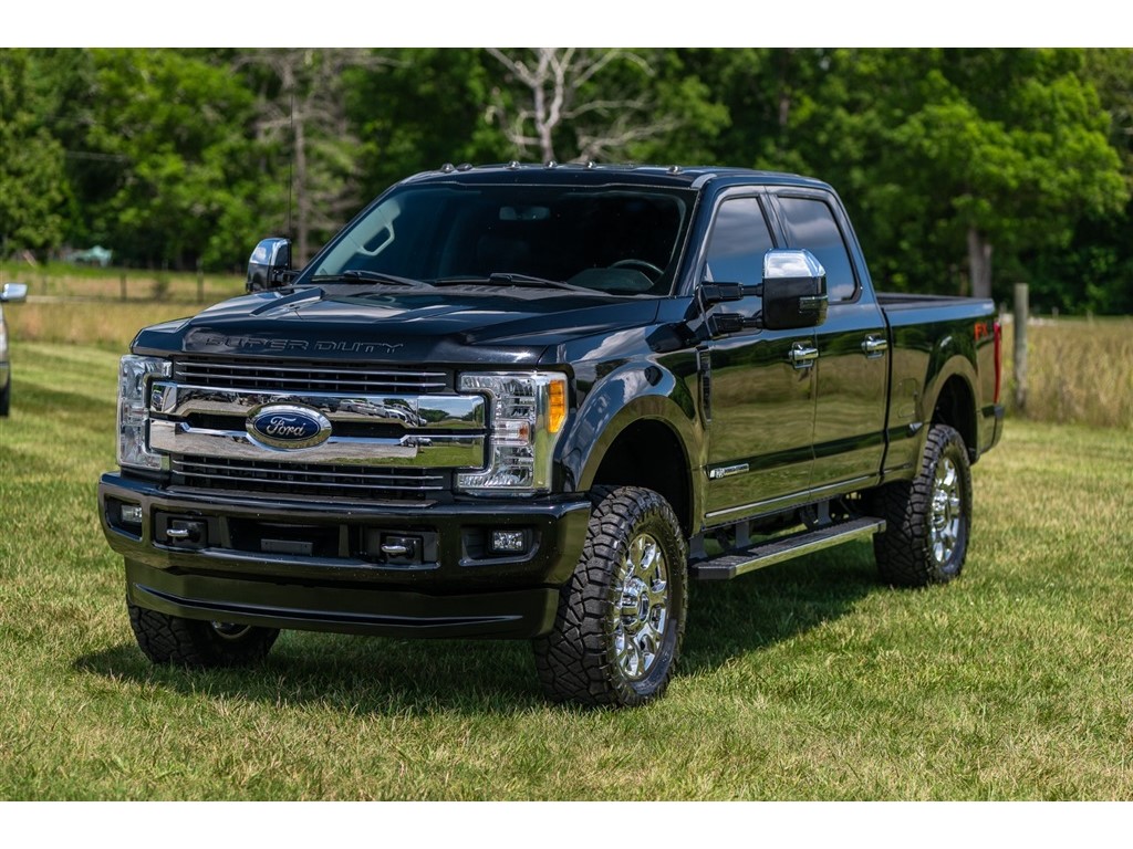 FordF-250 SD Lariat Crew Cab 4WD6