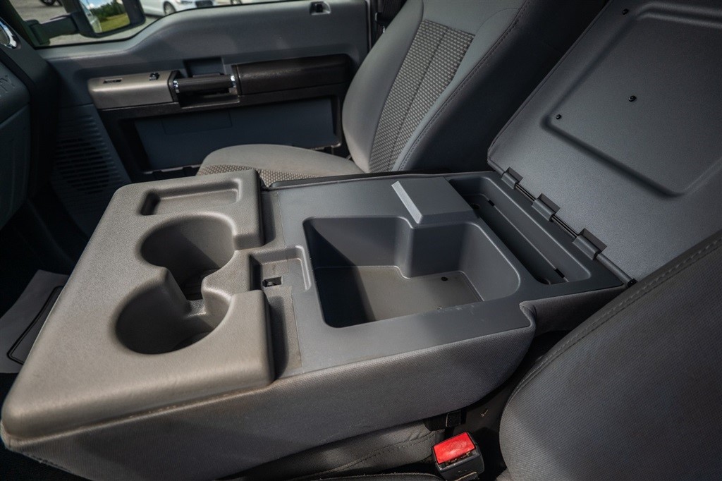 FordF-250 SD XLT Crew Cab 4WD24
