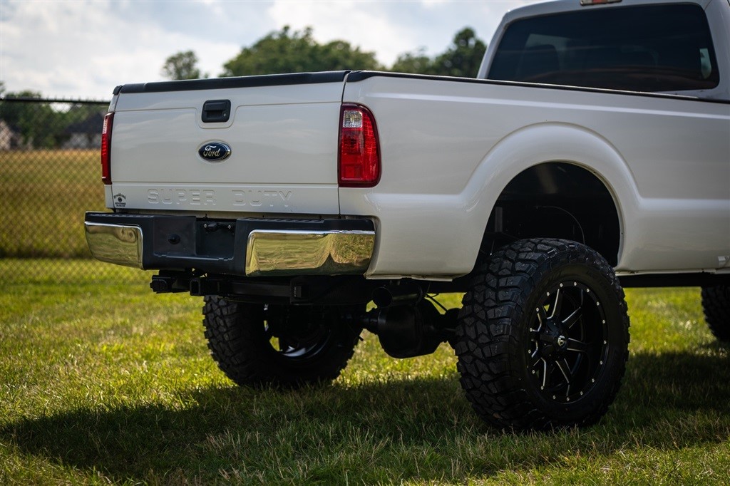FordF-250 SD XLT Crew Cab 4WD7