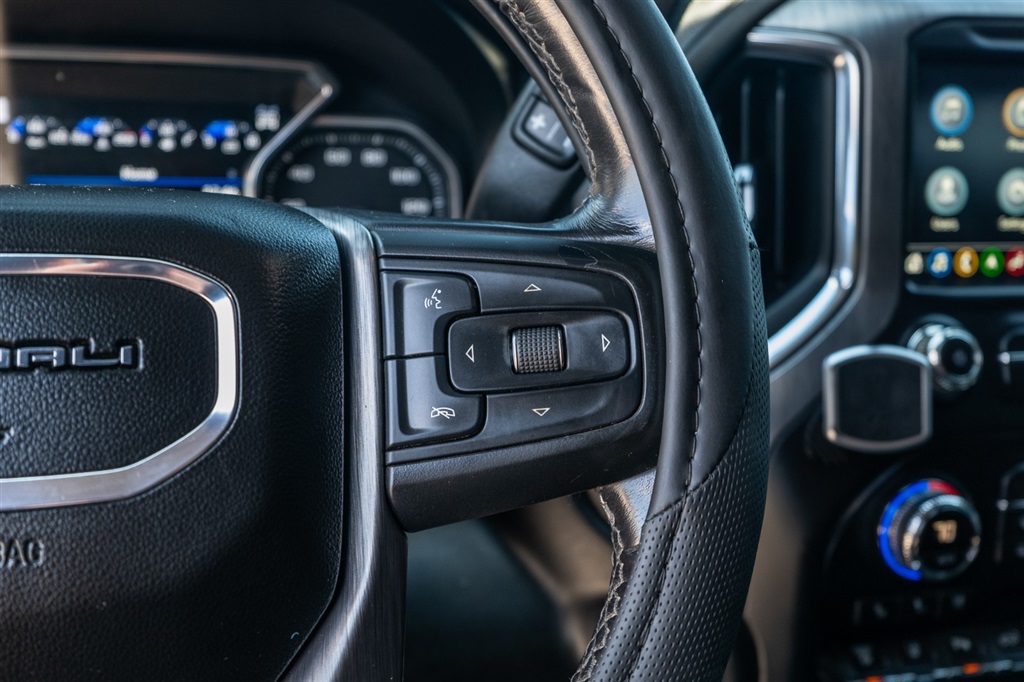 GMCSierra 2500HD Den22