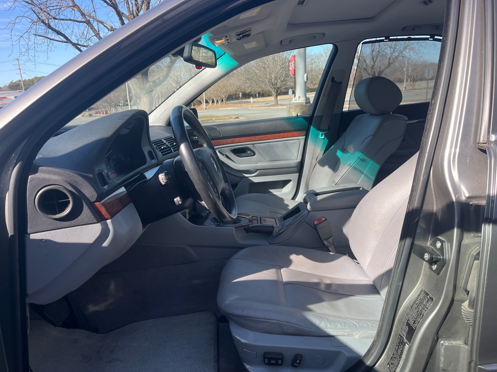 2002 BMW 5-Series 530i photo