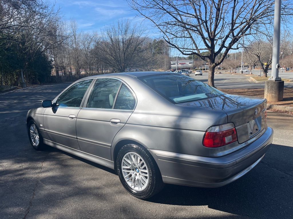 2002 BMW 5-Series 530i photo