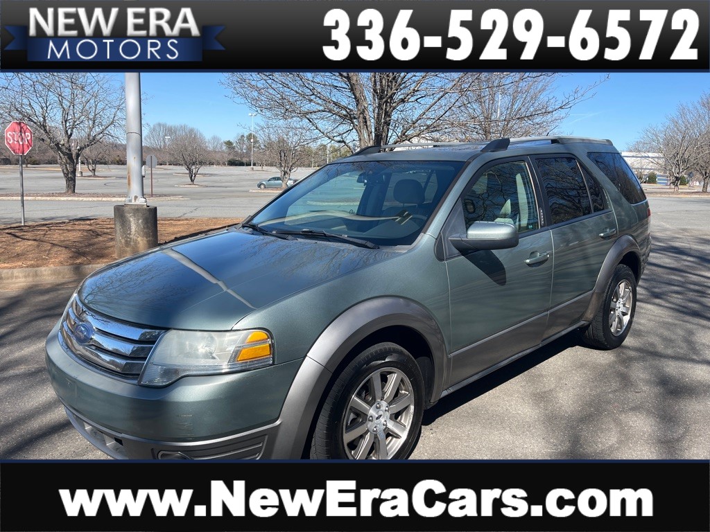 2008 Ford Taurus X SEL photo