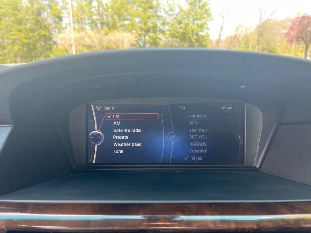 BMW5 Series 535i xDrive Sedan 4D12