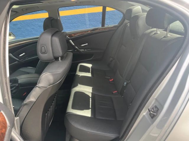 BMW5 Series 535i xDrive Sedan 4D17