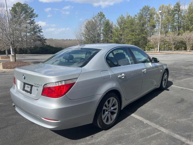 BMW5 Series 535i xDrive Sedan 4D5