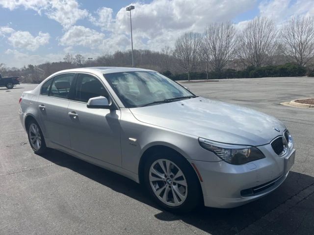 BMW5 Series 535i xDrive Sedan 4D7