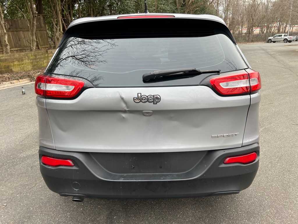 2014 Jeep Cherokee Sport photo