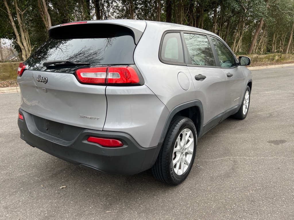 2014 Jeep Cherokee Sport photo