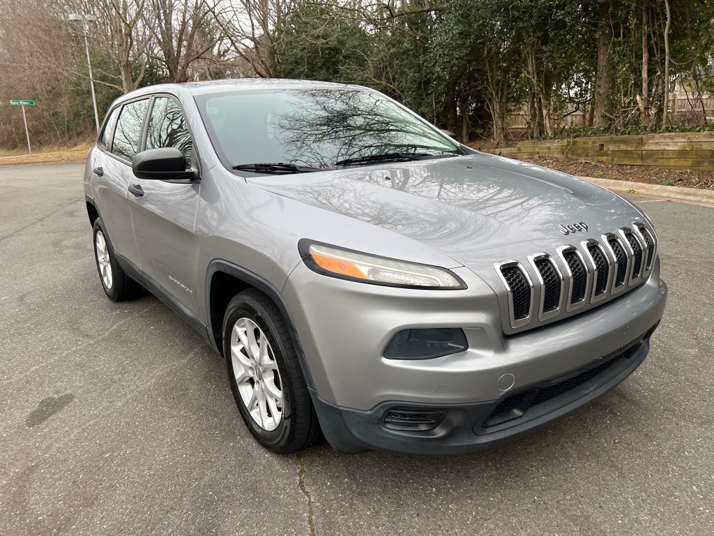2014 Jeep Cherokee Sport photo
