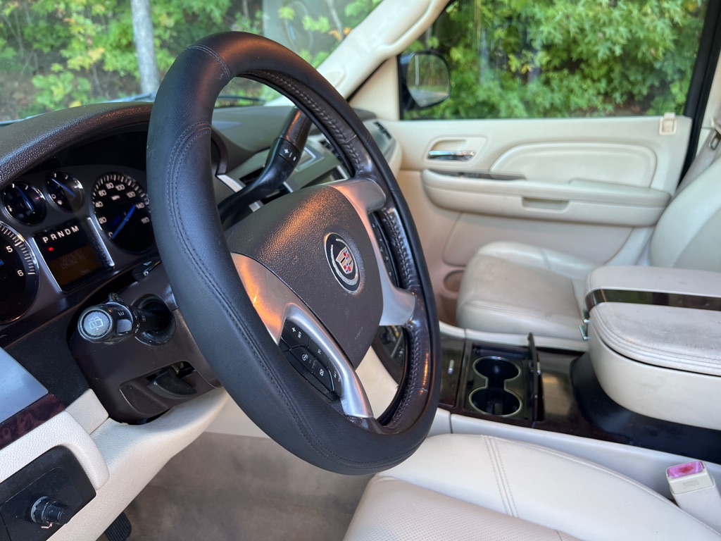 2007 Cadillac Escalade ESV photo