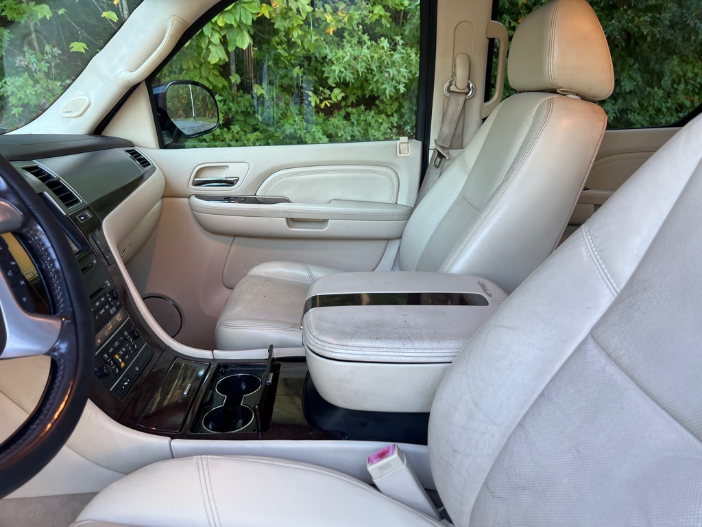 2007 Cadillac Escalade ESV photo
