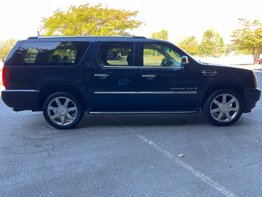 2007 Cadillac Escalade ESV photo