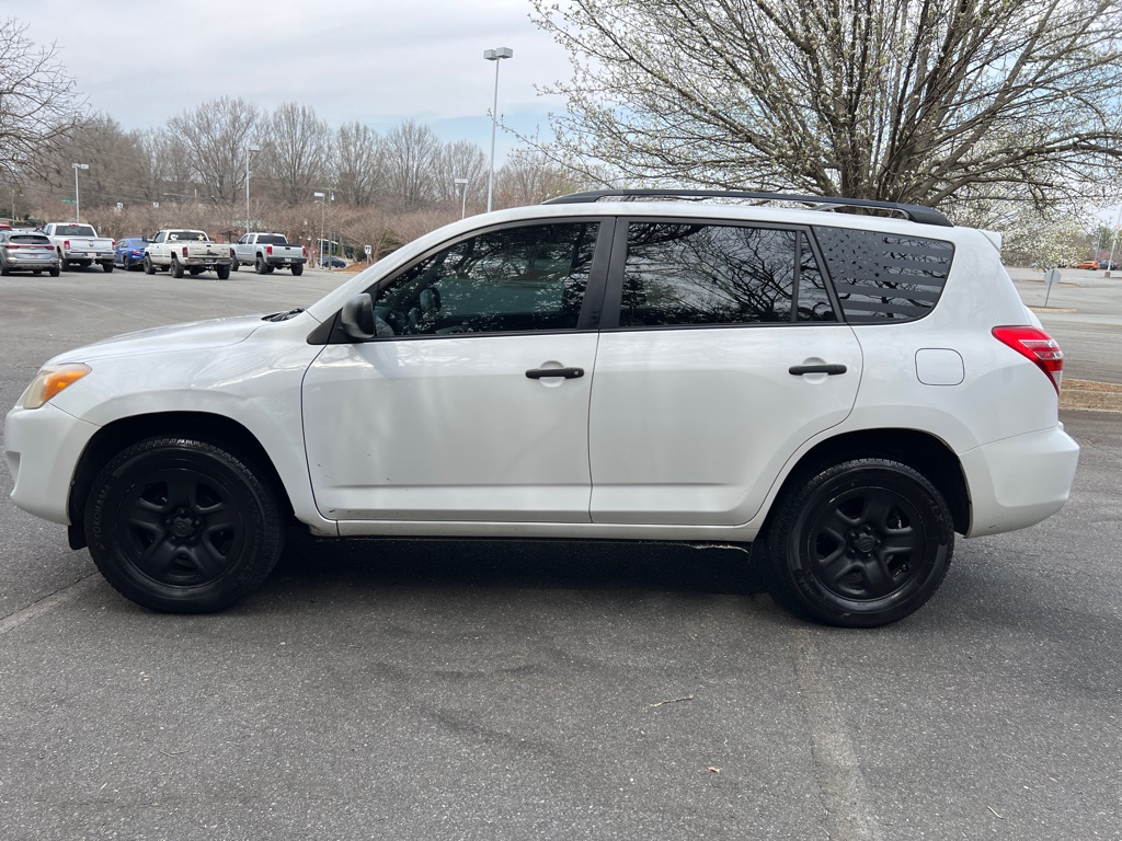 2012 Toyota RAV4 photo