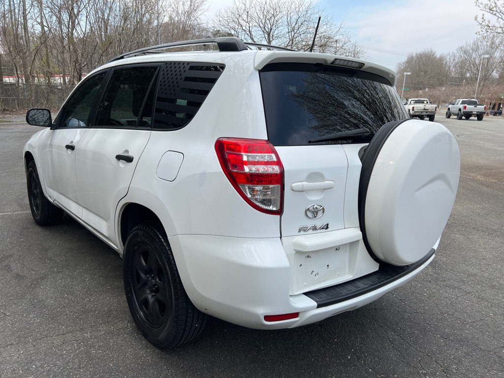 2012 Toyota RAV4 photo
