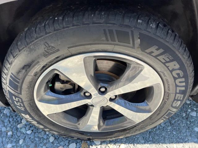 JeepCherokee Limited Sport Utility 4D9